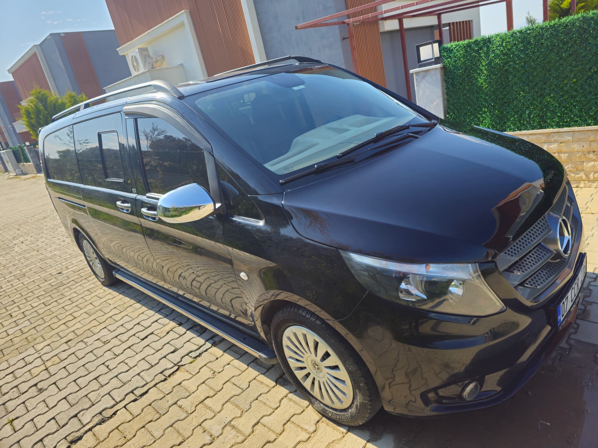 Kusadasi Transfer comfortable vehicle — Ephesus and Pamukkale tours